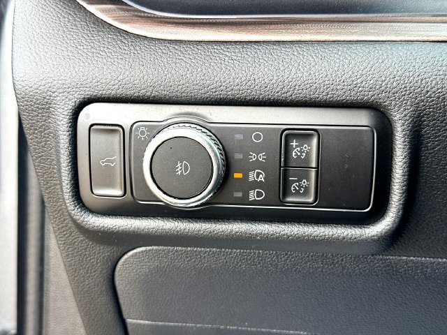 Certified 2023 Ford Explorer Limited w/ Limited Technology Package RWD image 15