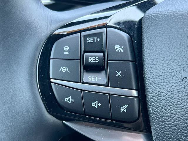 Certified 2023 Ford Explorer Platinum w/ Technology Package AWD/4WD image 23