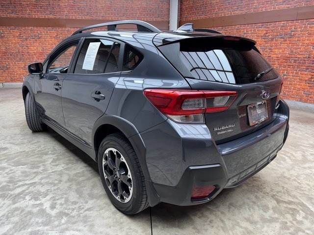 Used 2021 Subaru Crosstrek 2.0i Premium image 3