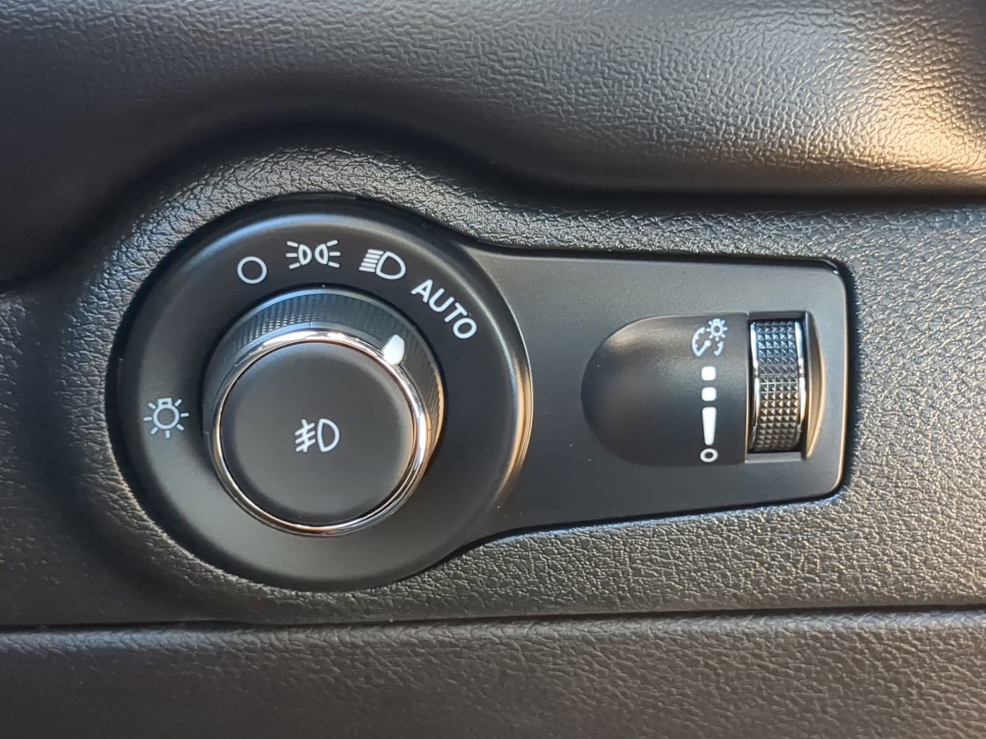 Used 2021 Dodge Durango GT image 55