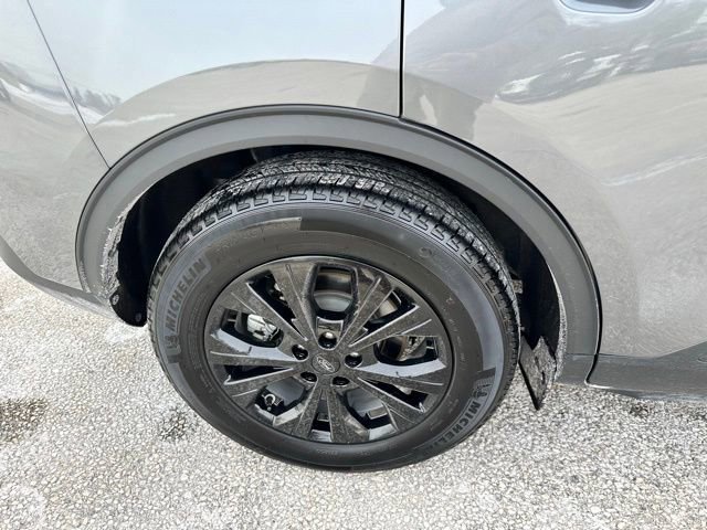 Certified 2025 Ford Escape Active w/ Cold Weather Package image 91