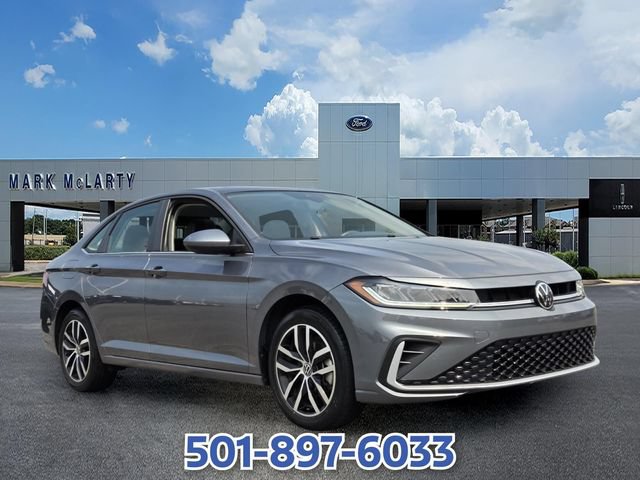 Used 2025 Volkswagen Jetta SE FWD image 7