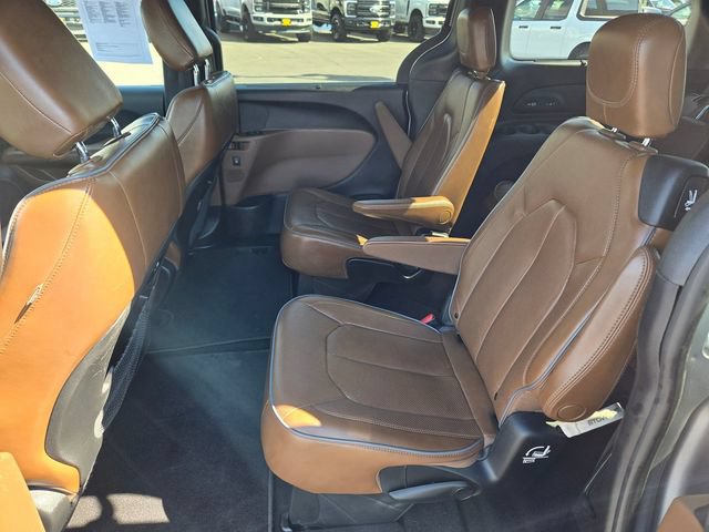 Used 2021 Chrysler Pacifica Limited w/ Premium & Safety Sphere Group AWD/4WD image 10