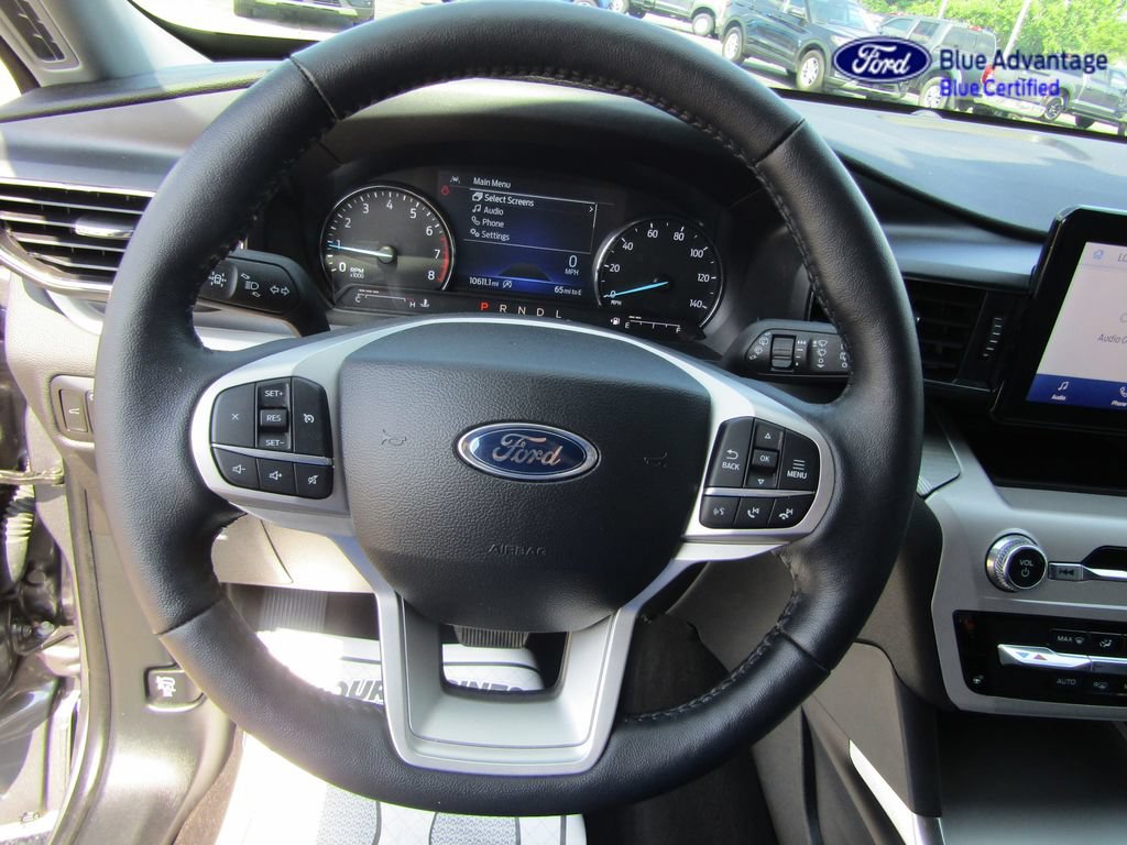Certified 2024 Ford Explorer XLT w/ Equipment Group 202A AWD/4WD image 16