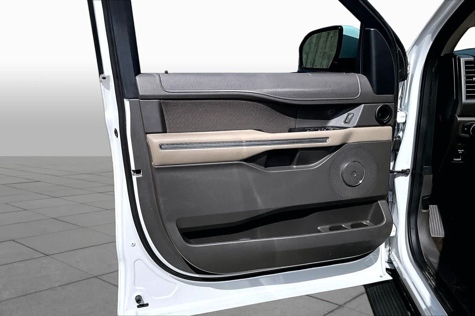Certified 2021 Ford Expedition XLT RWD image 22