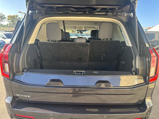 Certified 2025 Ford Expedition Active AWD/4WD image 17