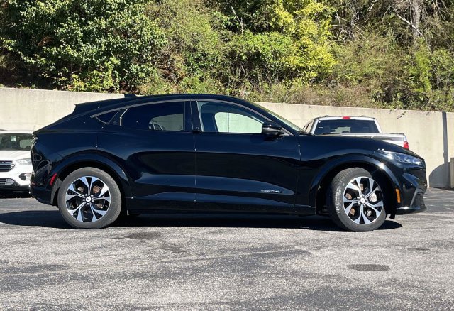 Certified 2023 Ford Mustang Mach-E Premium AWD/4WD image 2