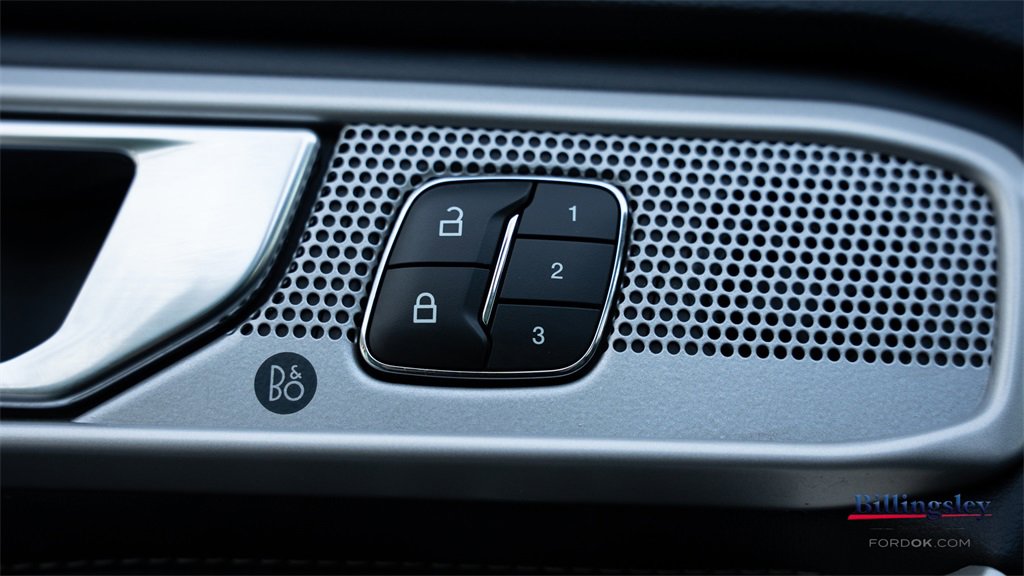 Certified 2021 Ford Explorer Limited w/ Equipment Group 301A image 14