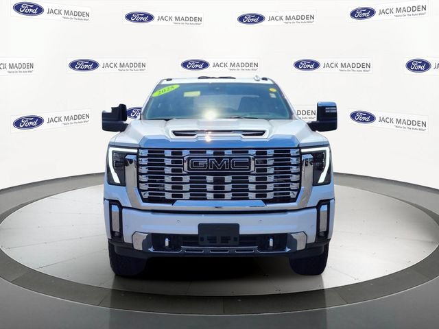 Used 2025 GMC Sierra 2500 Denali w/ Denali Reserve Package AWD/4WD image 8