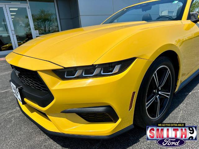 Certified 2024 Ford Mustang Convertible RWD image 13