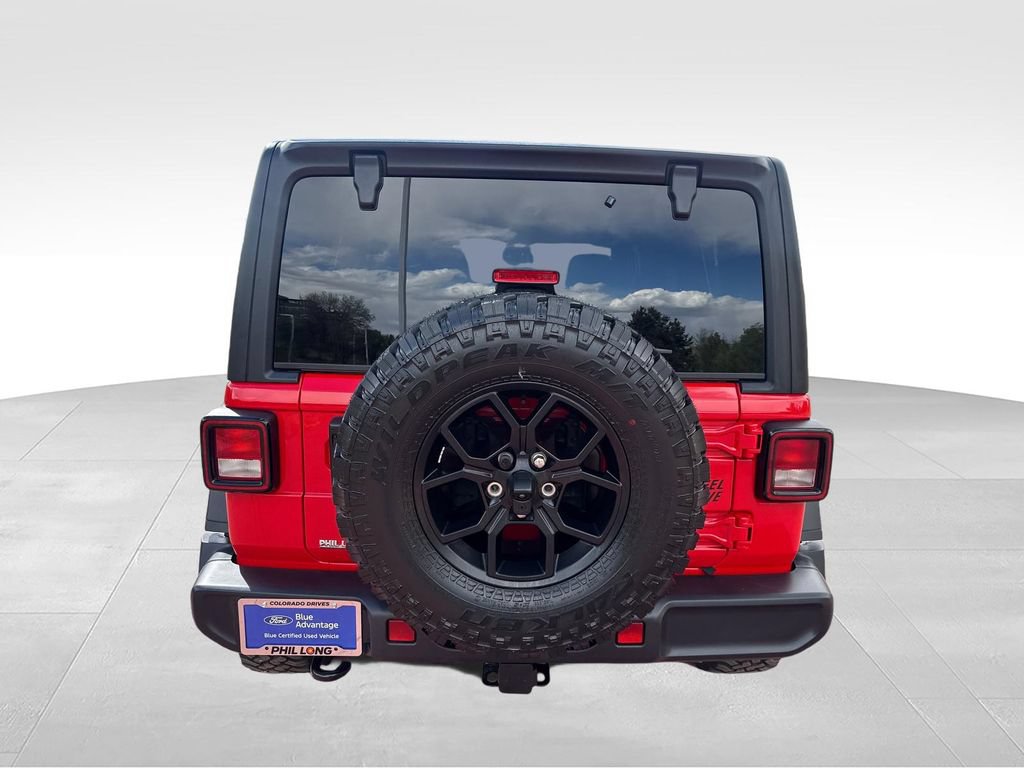 Used 2025 Jeep Wrangler Unlimited Sport AWD/4WD image 6