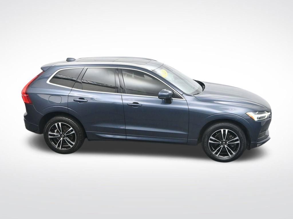 Used 2021 Volvo XC60 T5 Momentum w/ Protection Package Premier FWD image 27