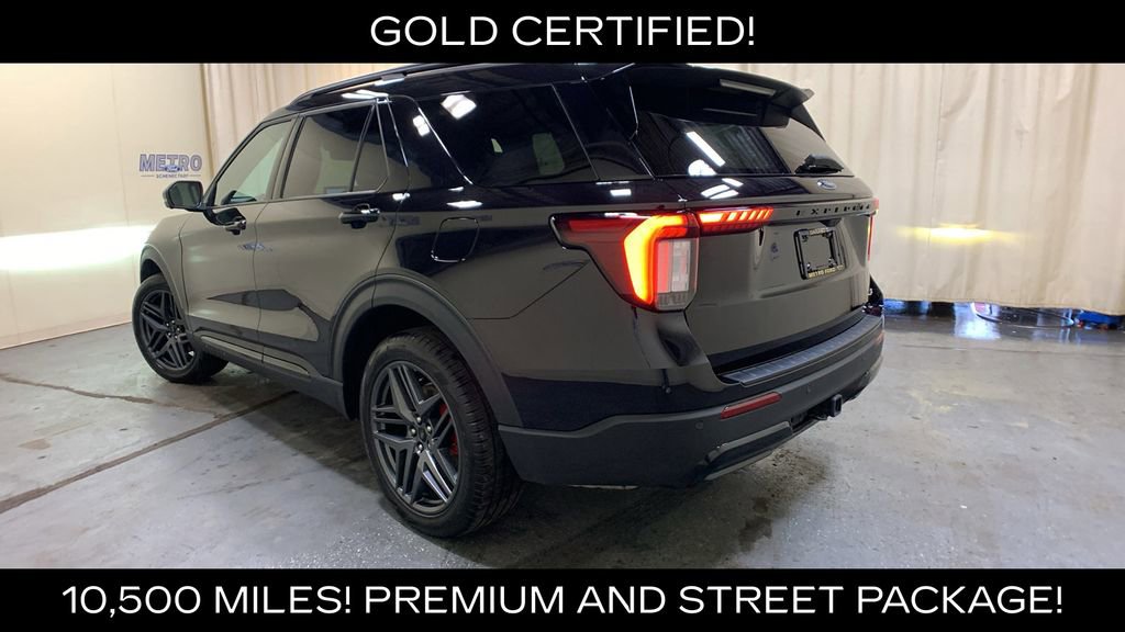 Certified 2025 Ford Explorer ST-Line w/ Premium Package AWD/4WD image 5