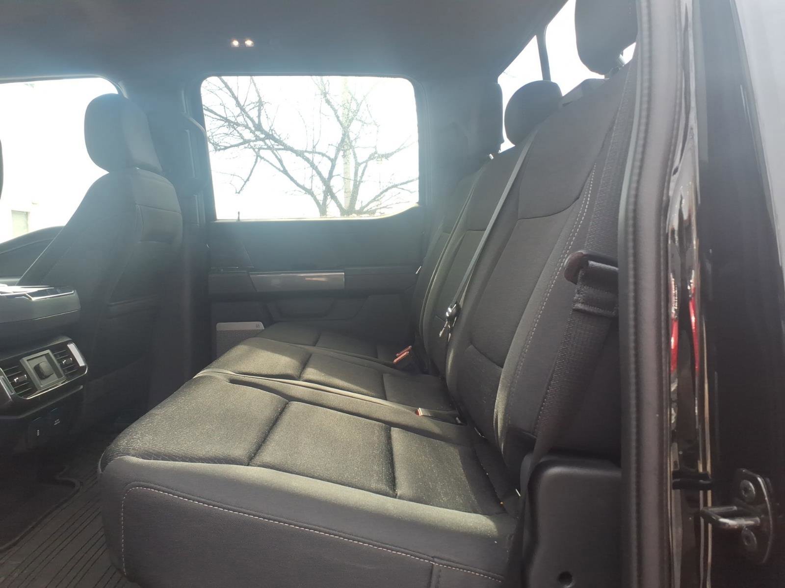 Certified 2022 Ford F150 XLT w/ Equipment Group 302A High image 9