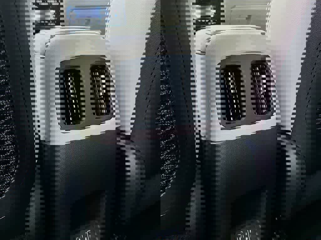 Used 2022 Hyundai Tucson Limited image 33