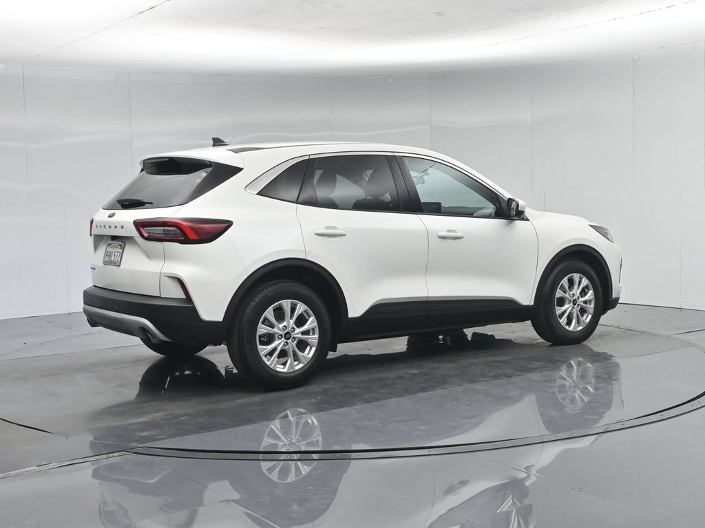 Certified 2023 Ford Escape Active w/ Tech Pack #2 FWD image 30