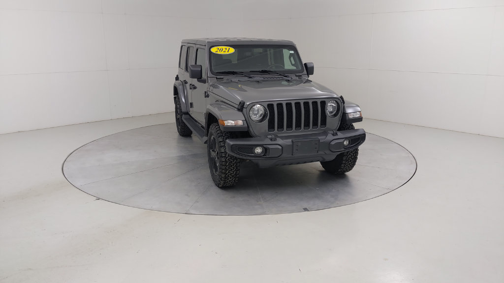 Used 2021 Jeep Wrangler Unlimited Sahara AWD/4WD image 9