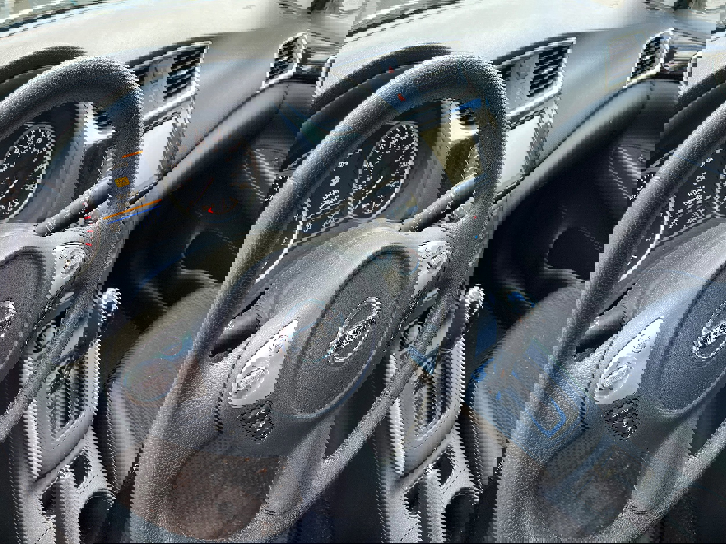 Used 2019 Nissan Sentra SV image 8