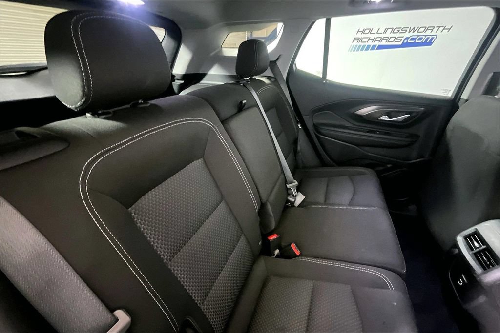 Used 2024 GMC Terrain SLE FWD image 22