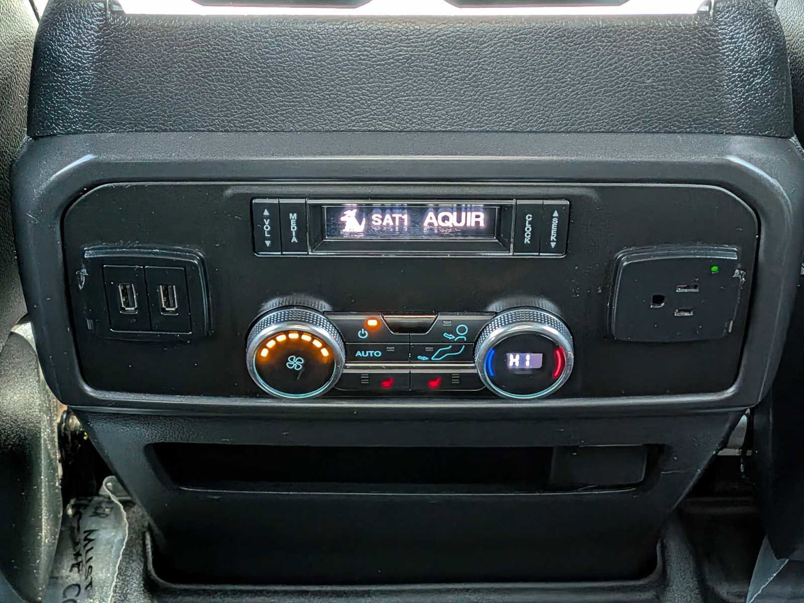 Certified 2020 Ford Expedition Max Limited image 27