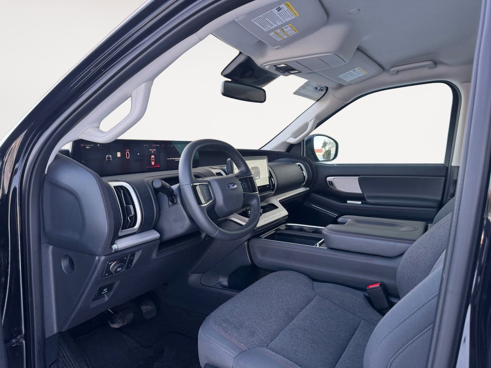 Certified 2025 Ford Expedition Max Active image 9