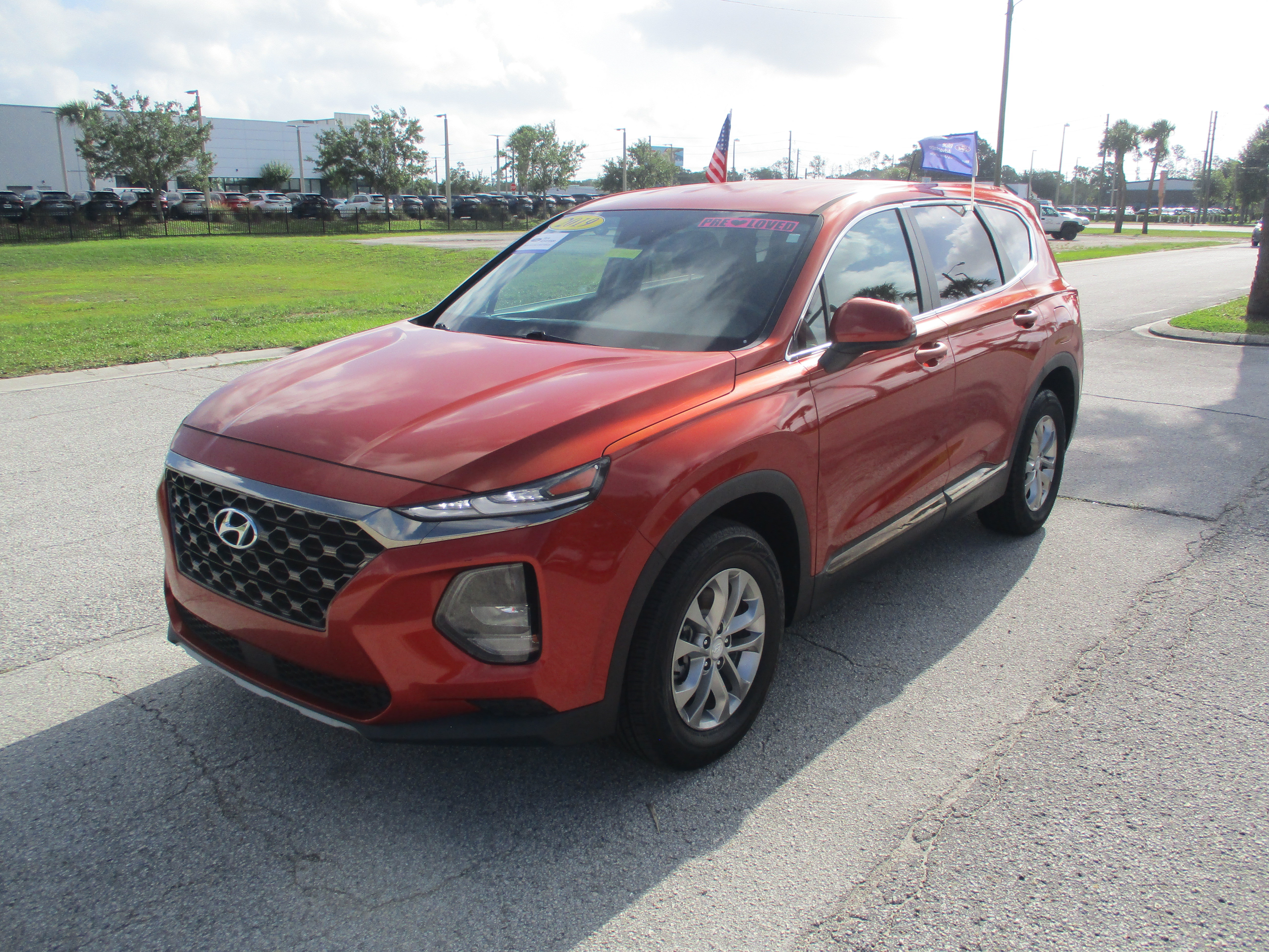 Used 2019 Hyundai Santa Fe SE FWD image 3