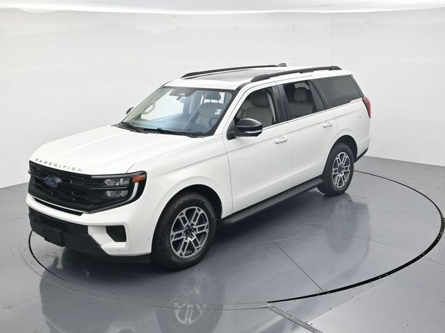 Certified 2025 Ford Expedition Active AWD/4WD image 47