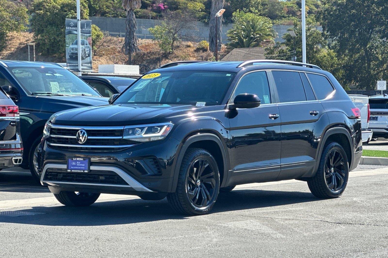 Used 2023 Volkswagen Atlas SE AWD/4WD image 7