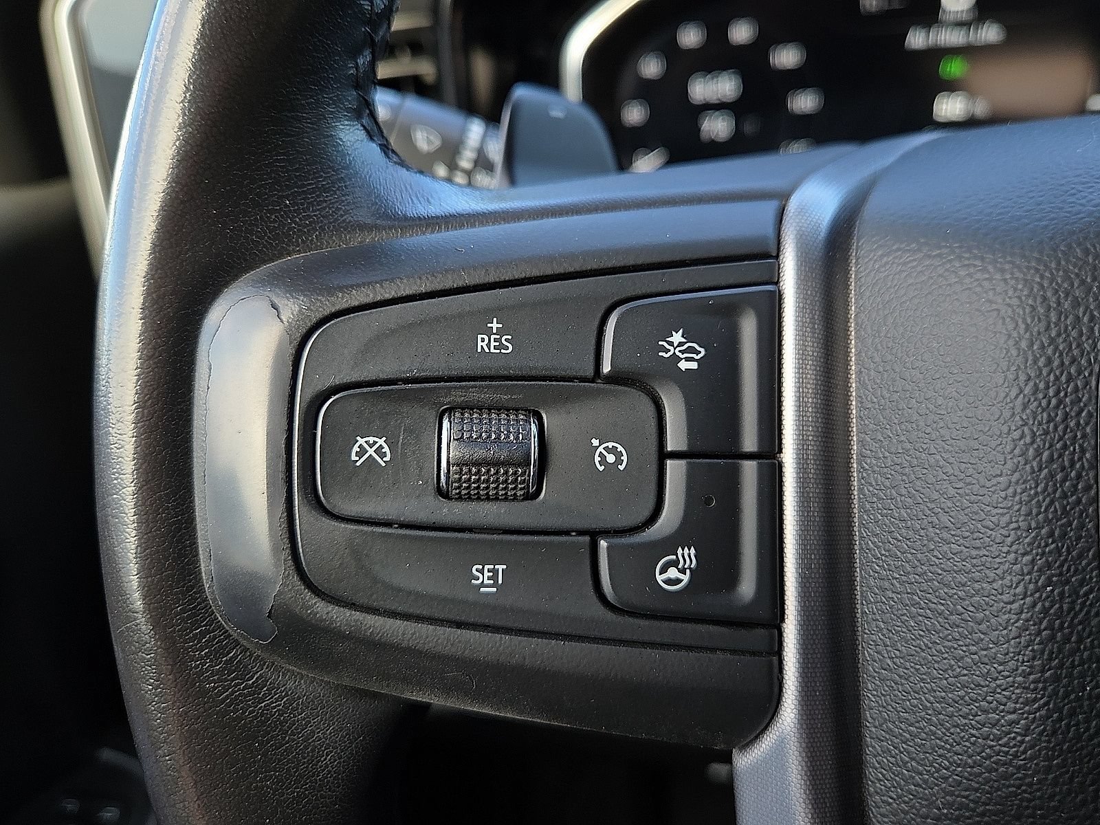 Used 2022 GMC Sierra 1500 SLT w/ SLT Convenience Package AWD/4WD image 19