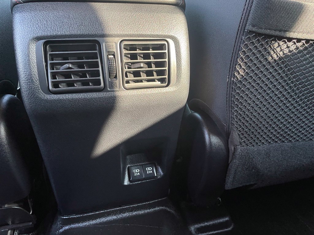 Used 2020 Toyota 4Runner TRD Off-Road AWD/4WD image 25