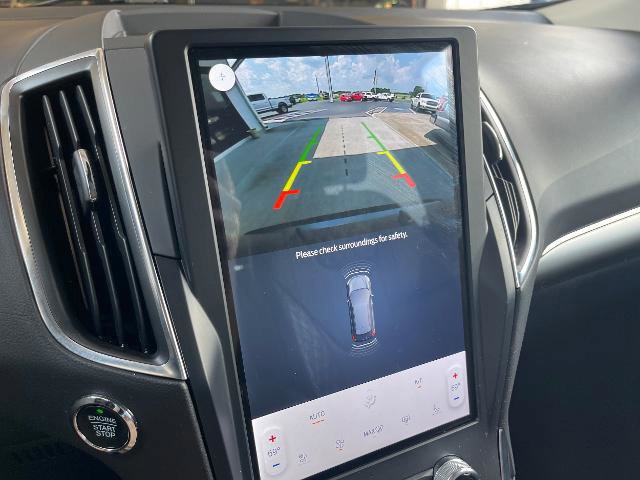 Certified 2024 Ford Edge Titanium image 29
