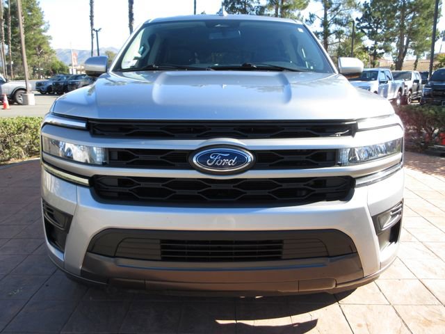 Certified 2024 Ford Expedition Max XLT image 7