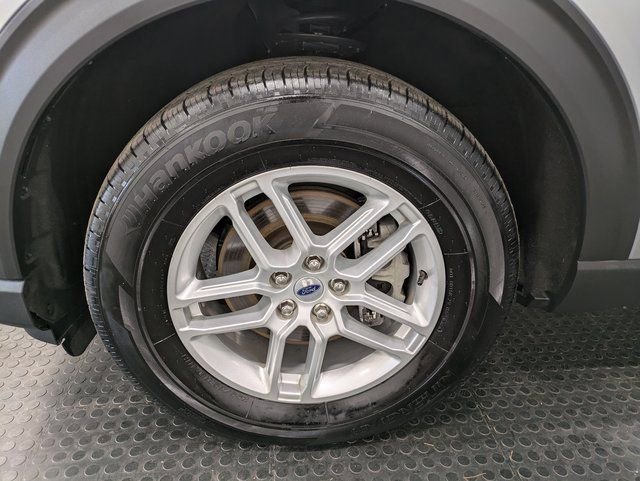 Certified 2025 Ford Explorer Active image 7