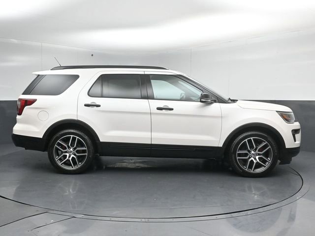 Certified 2018 Ford Explorer Sport AWD/4WD image 8