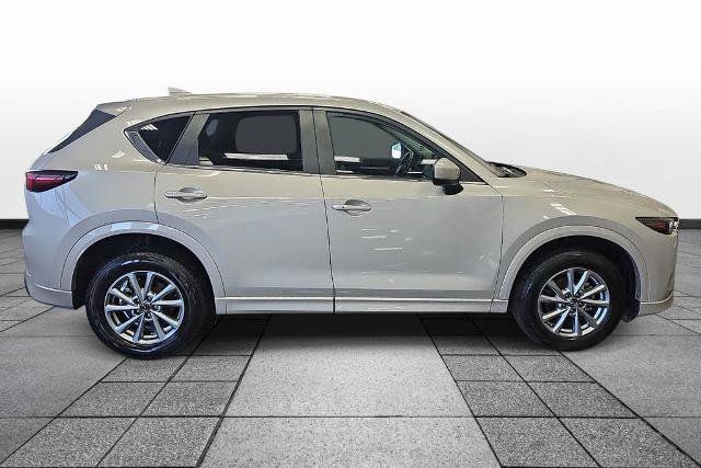 Used 2024 MAZDA CX-5 AWD 2.5 S w/ Select Package image 4