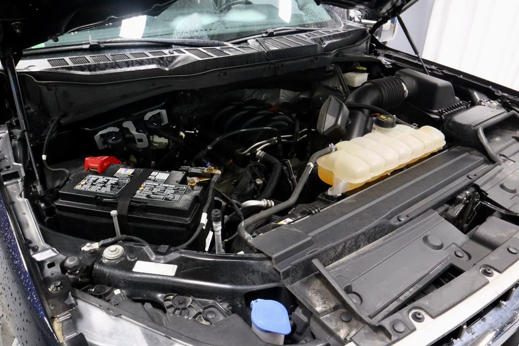 Certified 2021 Ford F150 Lariat w/ Equipment Group 502A High image 18