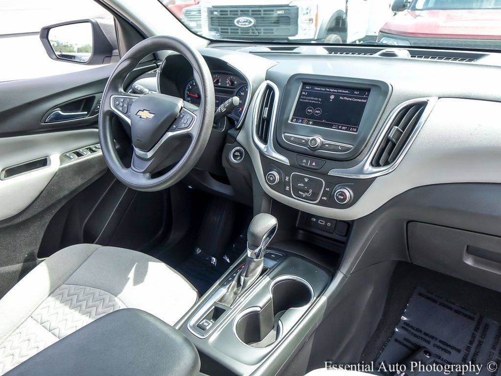 Used 2022 Chevrolet Equinox LS AWD/4WD image 24