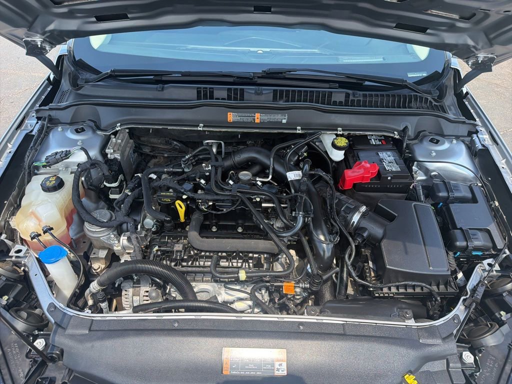 Certified 2020 Ford Fusion SE FWD image 33