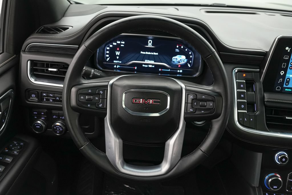 Used 2023 GMC Yukon XL SLT w/ SLT Luxury Package AWD/4WD image 13