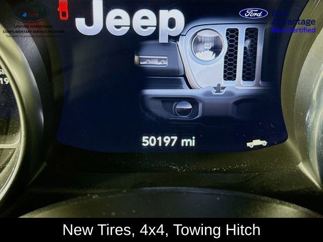 Used 2022 Jeep Gladiator Sport image 12