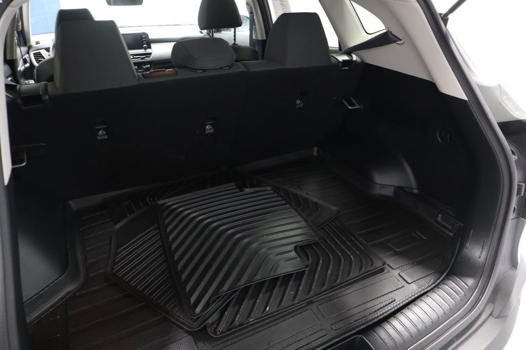 Used 2024 Kia Seltos LX image 18