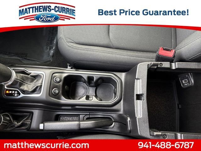 Used 2020 Jeep Wrangler Unlimited Sahara image 21