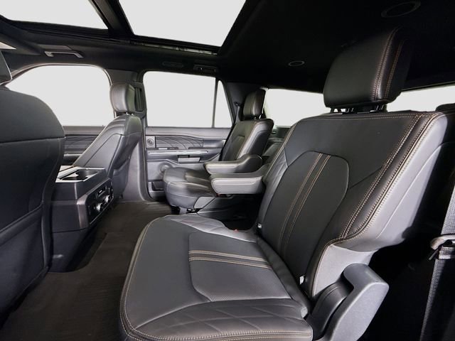 Certified 2024 Ford Expedition Max Platinum image 26