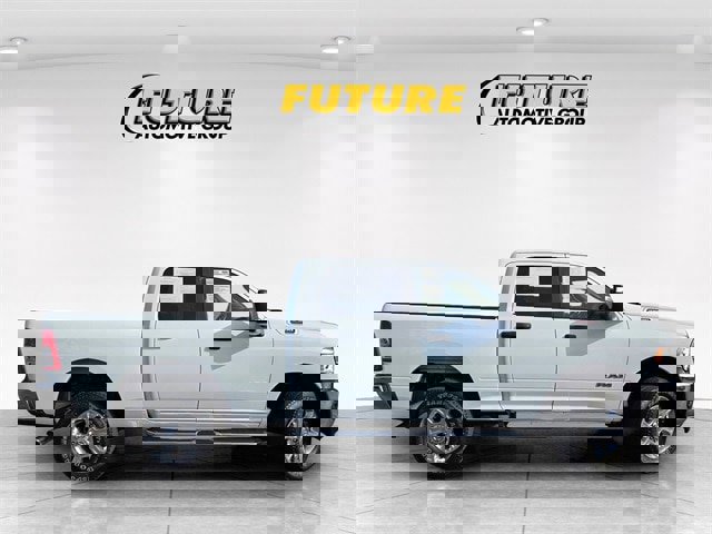 Used 2024 RAM 2500 Big Horn image 2