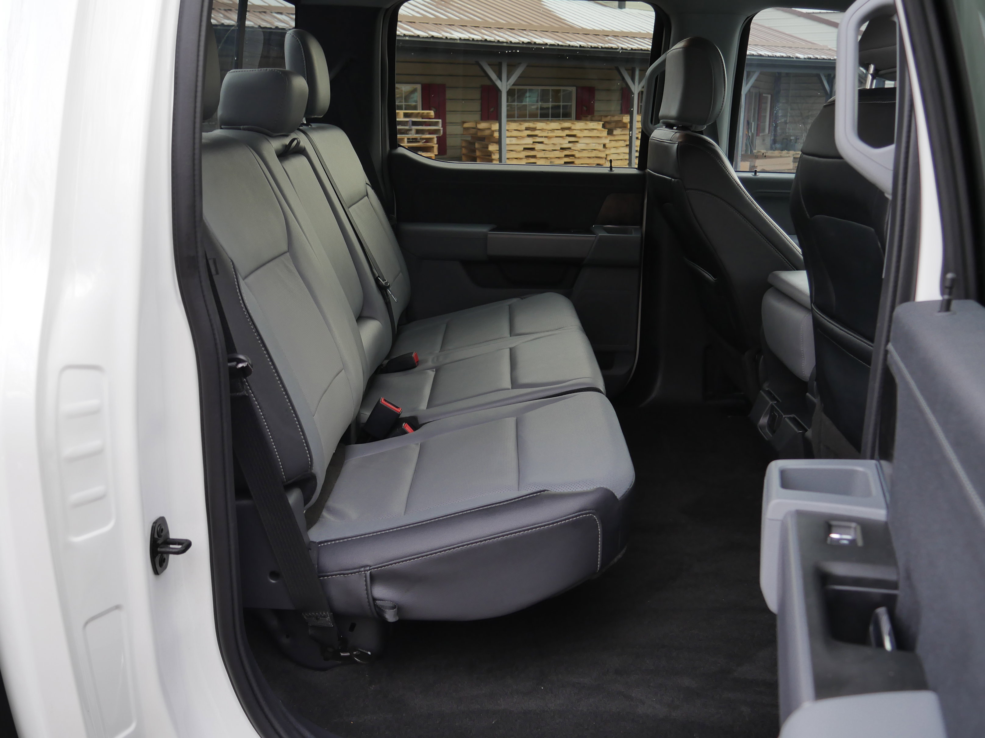 Certified 2022 Ford F150 Lariat w/ Trailer Tow Package image 29