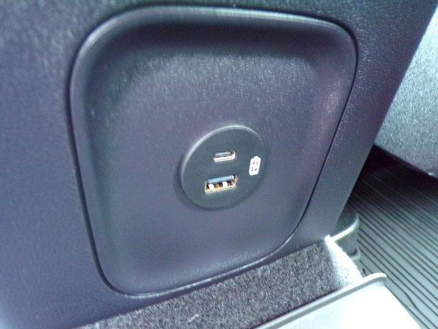 Certified 2022 Ford Escape SEL AWD/4WD image 17