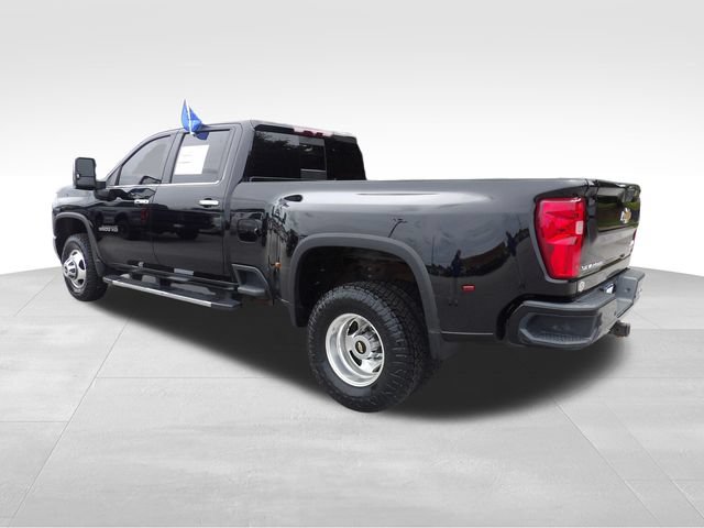 Used 2022 Chevrolet Silverado 3500 High Country w/ Safety Package II AWD/4WD image 6