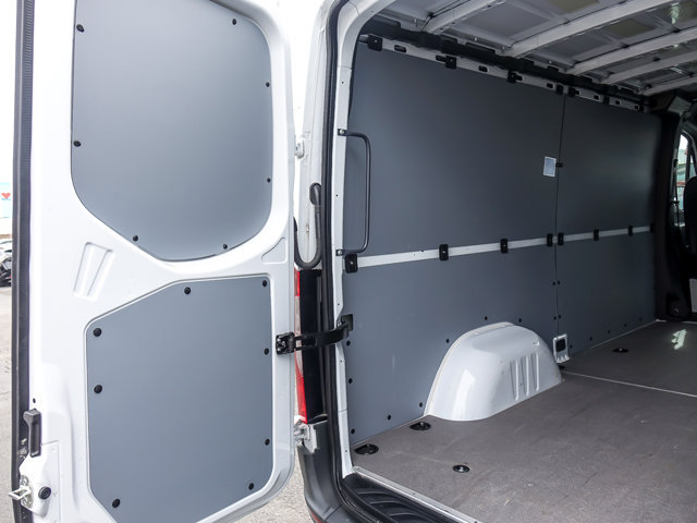 Used 2025 Mercedes-Benz Sprinter 2500 image 22