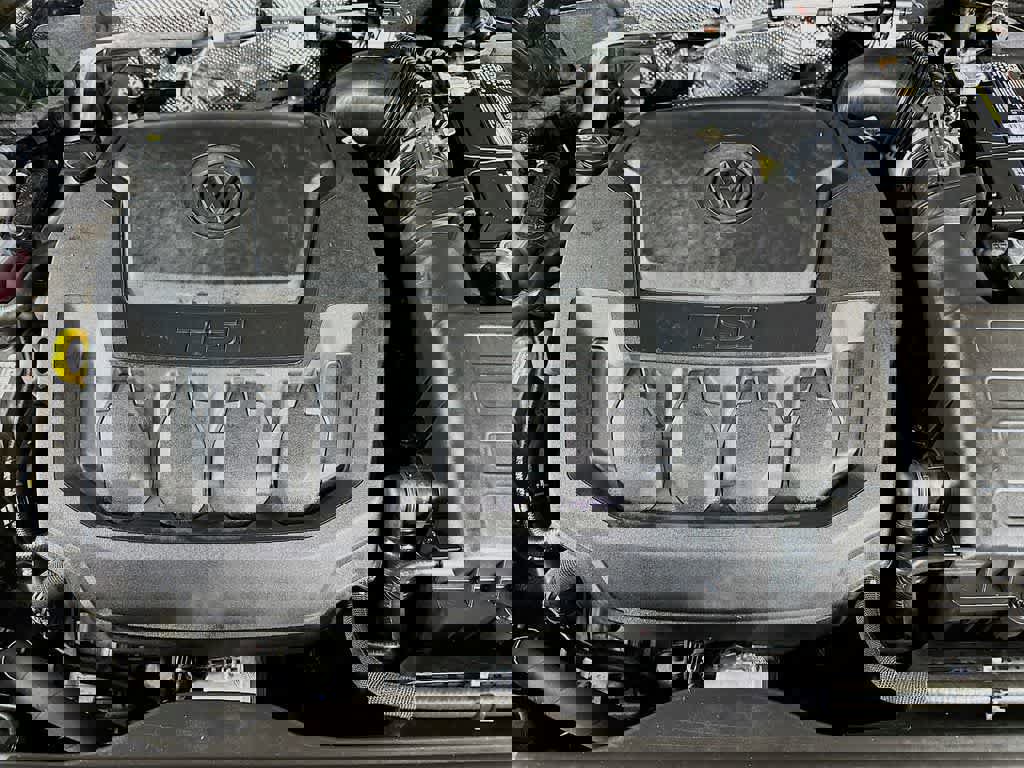 Used 2021 Volkswagen Tiguan SEL Premium R-Line w/ 3rd Row Seat Package image 12