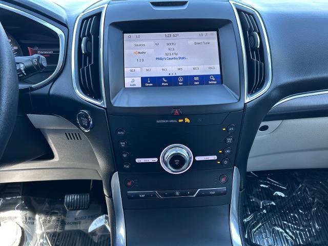 Certified 2020 Ford Edge Titanium w/ Class II Trailer Tow Package AWD/4WD image 27